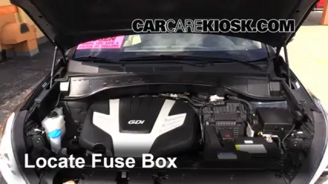 2013 Hyundai Santa Fe GLS 3.3L V6 Fusible (moteur) Remplacement